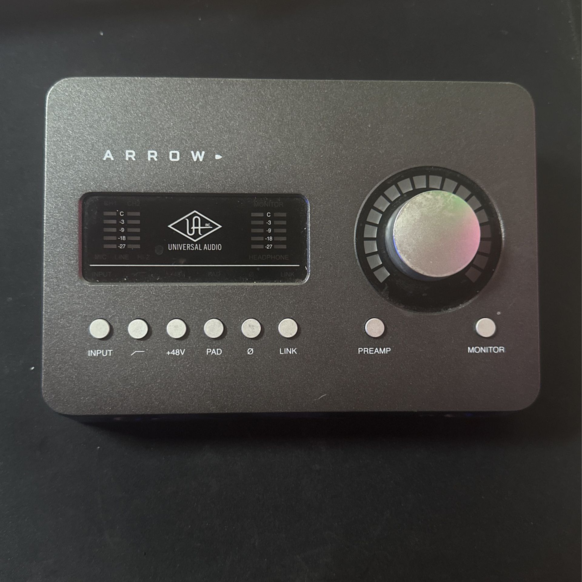 Universal Audio - Arrow
