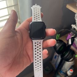 Apple Watch SE Brand New 