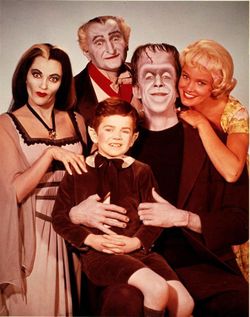 THE MUNSTERS PICTURE