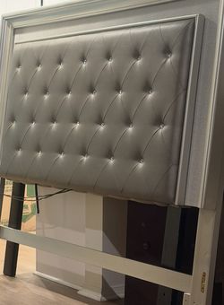 King Size Bed Frame With Footboard