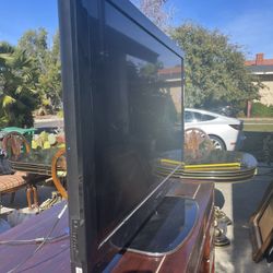 Dynex TV
