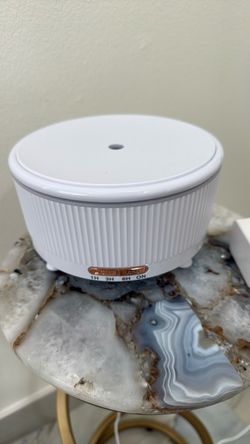 White Essential Oil Diffuser Humidifier
