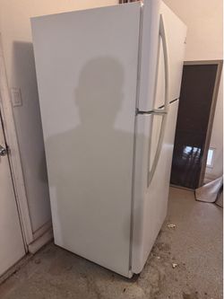 Used Kenmore refrigerator/freezer - $175