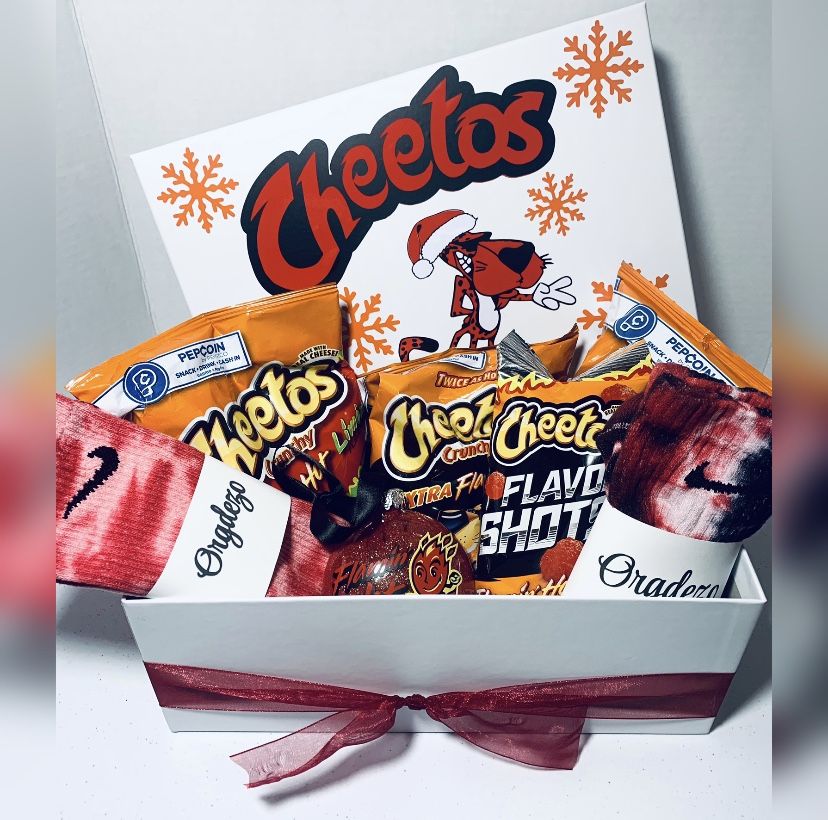 Hot Cheetos gift Set
