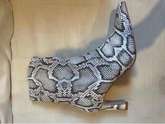 New York & co boots