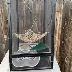 Reptile Cage 16x16x30in 