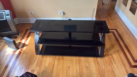 3 Level Entertainment Stand