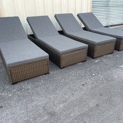 Patio,Outdoor Furniture,4 Lounges With Cushions.