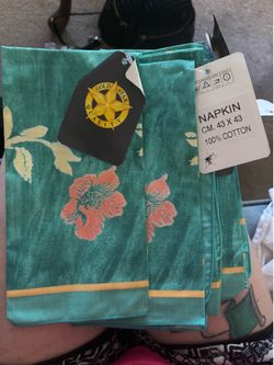 NWT Vintage set of 8 100% cotton Napkins