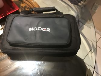MOOER GE 200 - multi effects processor