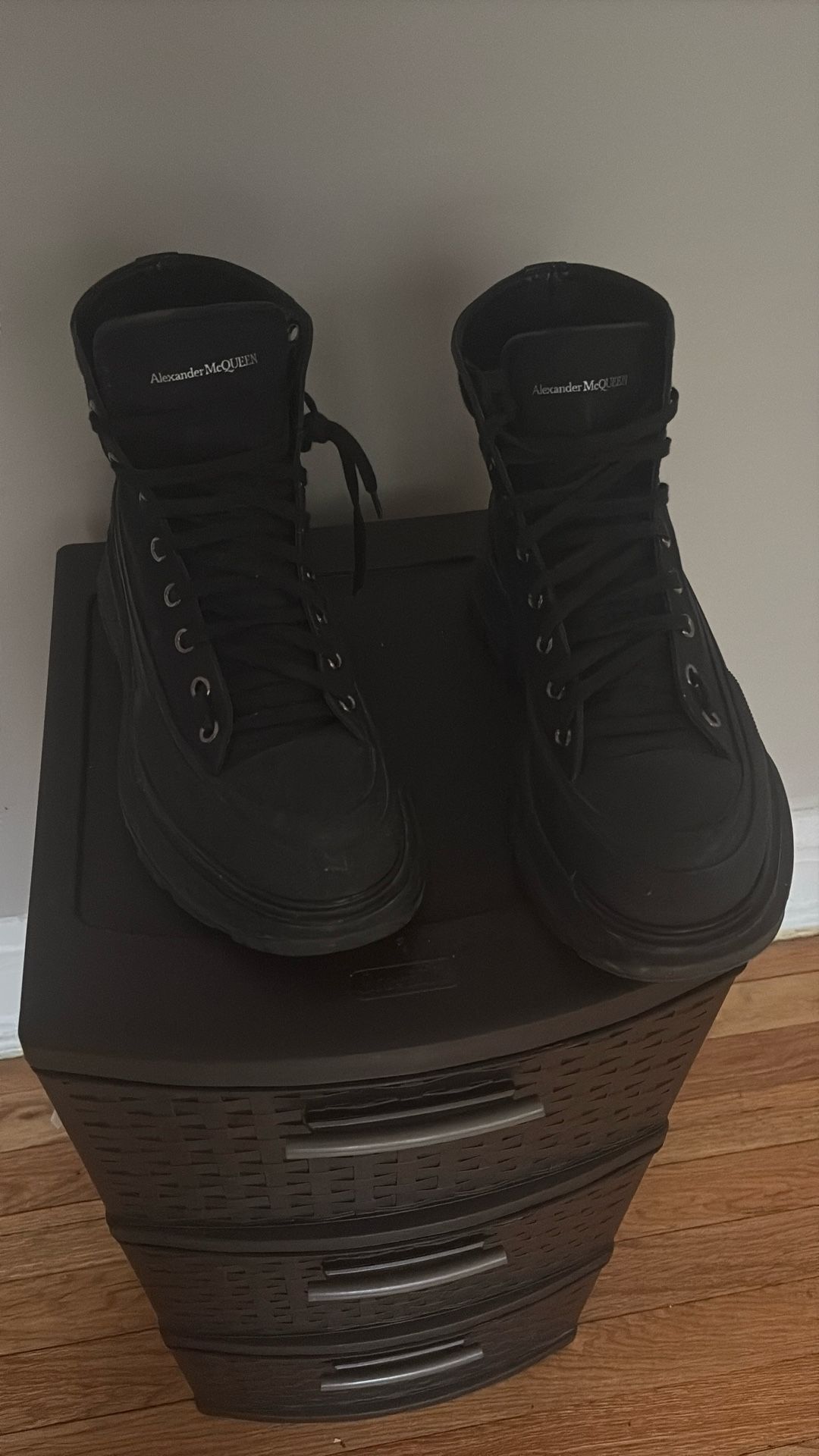 Alexander McQueen Treadslick Boot