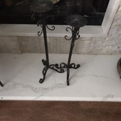 Dos Candelabros