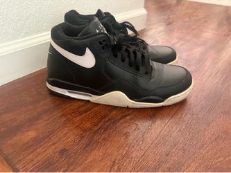 Nike Men Shoea