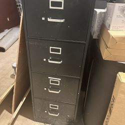 File Cabinet Great Condition ..no Key