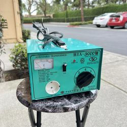 Voltage Converter Transformer 3000W - Heavy Duty Step Up/Down, Converts 110V to 220V or 220V to 110V