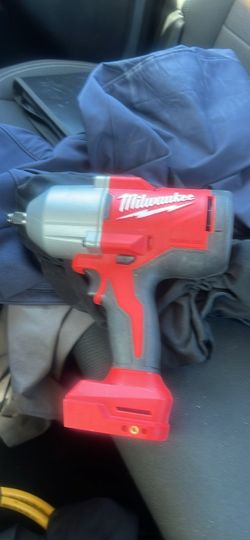 Milwaukee Cordless Impact Wrench