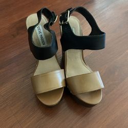 Steve Madden Size 6 Women’s Platform Wedges Leather Upper Shoes 