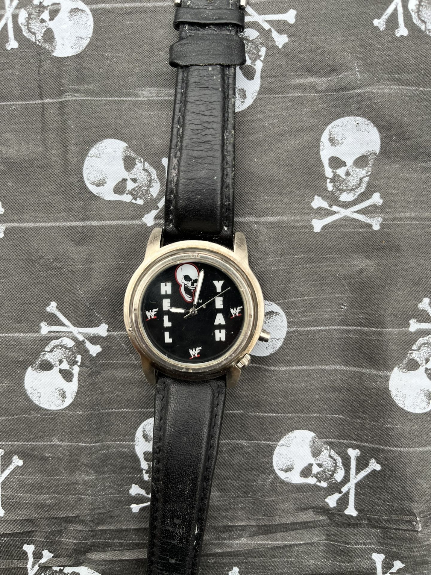 1998 WWF/WWE Stone Cold Steve Austin Wristwatch