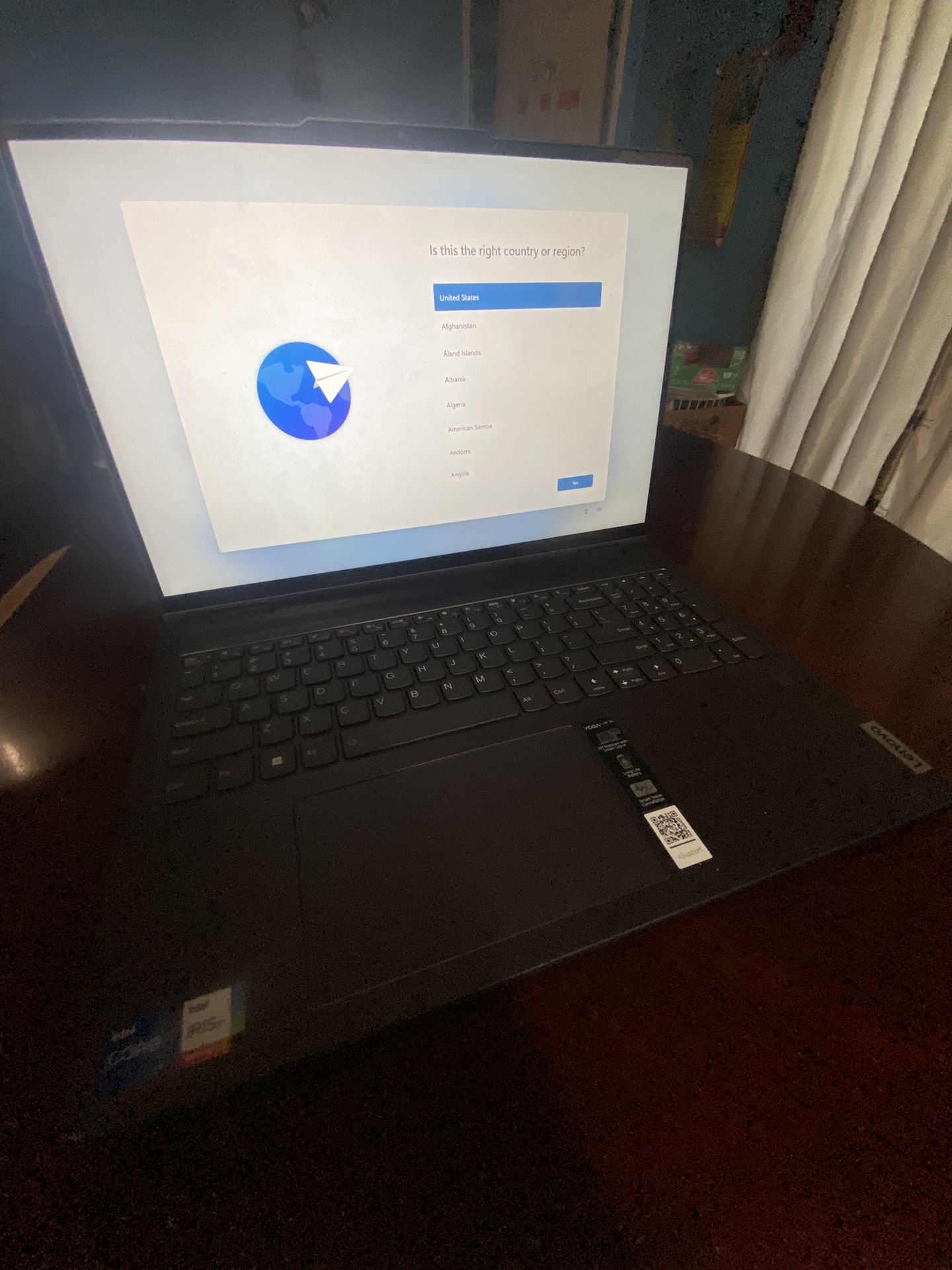 Lenovo Yoga 7i 16”