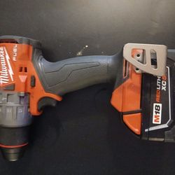 Milwaukee Fuel Impact W/ XC 5.0 Battery