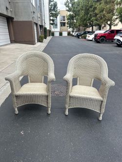 Pair of Classic White Wicker Porch Chairs