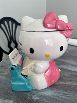 Hello Kitty Ceramic Cookie Jar with Lid