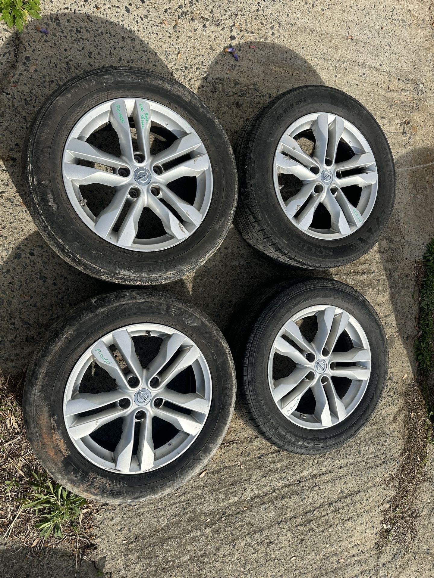 2012-2018 Nissan Rogue Wheels Tires 225/60R17 5x114.3 OEM Set 4