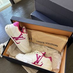 Louis Vuitton Sneakers