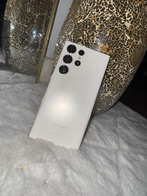 Samsung Galaxy S23 Utra 512gb
