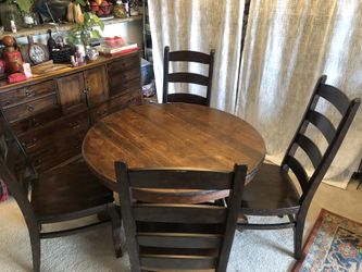 EARLY 1900s DINING TABLE W/CHAIRS I WOOD