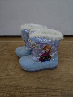 Elsa snow boots size 11