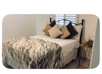 Full beds with mattress