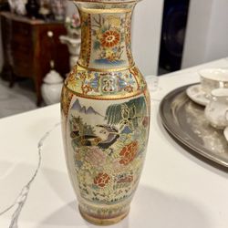 Vintage Satsuma Style Japanese Vase – 12” Tall