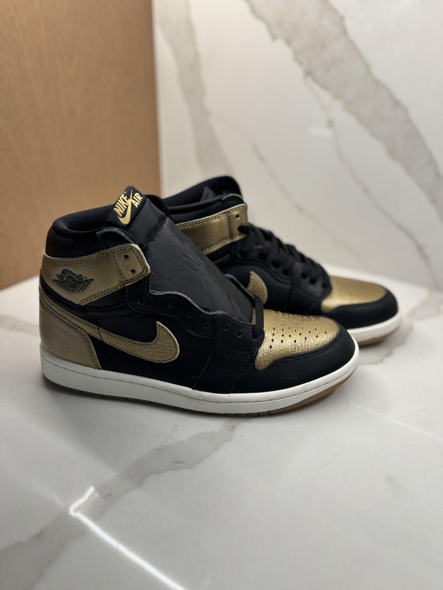 Jordan 1 ‘Black Gold’