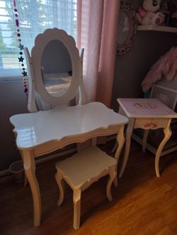 Kids White Vanity Table with Mirror and Stool