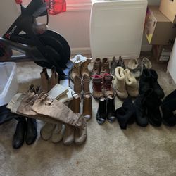 Women’s Shoes / Boots 