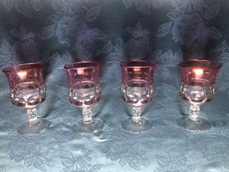 4 King’s crown glasses