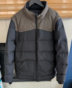 XXL O'NEIL STANDARD FIT PUFFER JACKET WITH REMOVABLE SLEEVES – Weather Resistant