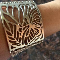 KENNETH COLE BRACELET 