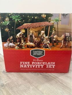 16 Piece Fine Porcelain Nativity Set