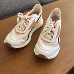 Reebok Shoe