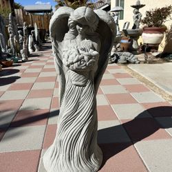 New Angel Made Out Of Cement Perfect Gift 