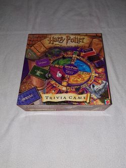 Harry Potter And The Sorcerer's Stone Trivia Board Game In Excellent New Condition (Is Complete Nothing Missing)