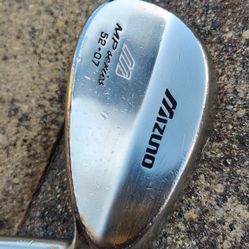 Mizuno Wedge
