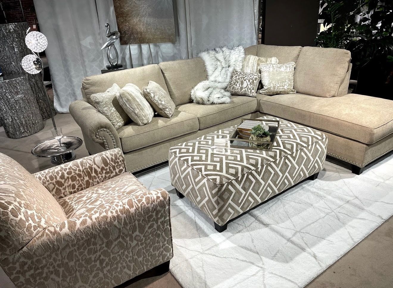 Sectionals, SOFAS, In STOCK Living Room Sets!!!