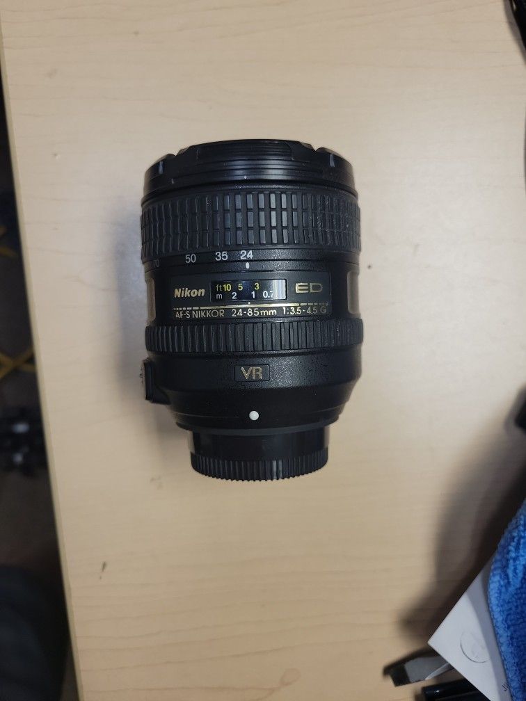 Nikon 24-85 3.5-4.5 G ED