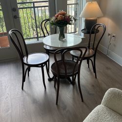 Priced To Sell! Four Beautiful Hairpin Bistro Chairs