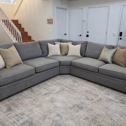 Beautiful Pottery Barn large Gray sectional in excellent condition!