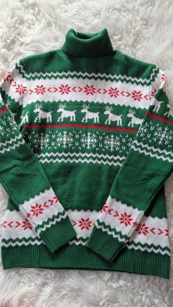Men’s Christmas Sweater – New (No Tag) – Size M