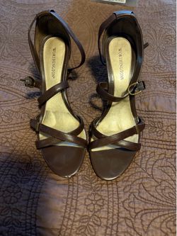 Women's shoes size 8.5